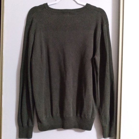 Levis Medium Ribbed Gray Knit Classic Outdoor Casual Sweater - Picture 3 of 4